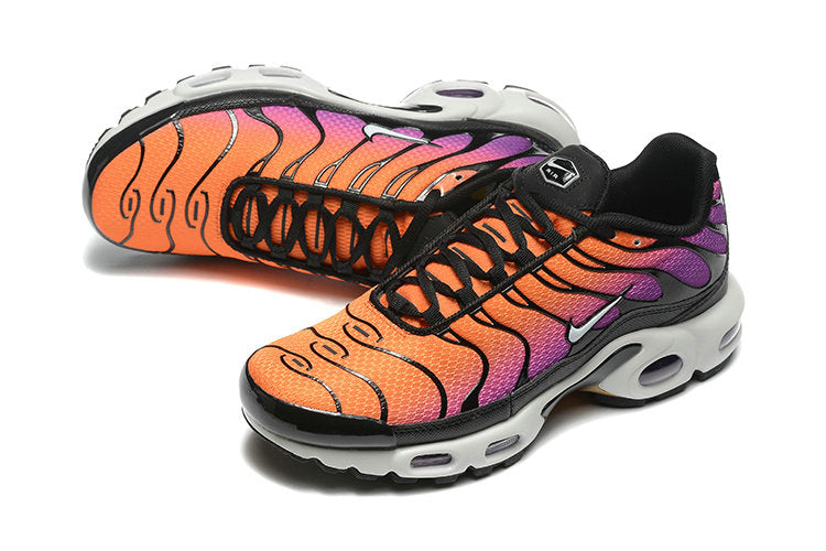 Les  Baskets Nike Air Max Tn incarnent un style emblématique et une performance supérieure. Pas cher. Le moin cher.