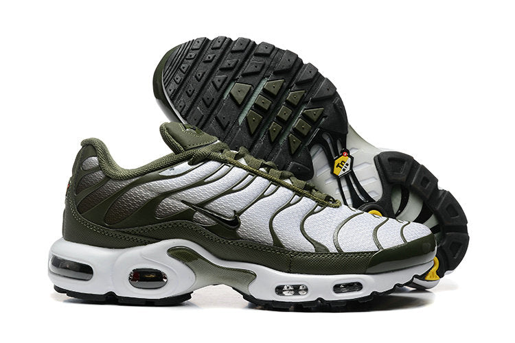 Les  Baskets Nike Air Max Tn incarnent un style emblématique et une performance supérieure. Pas cher. Le moin cher.