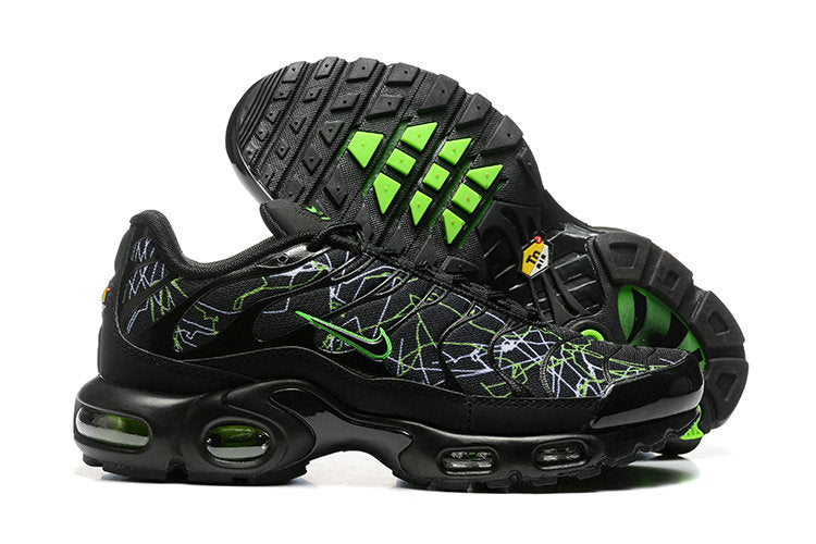 Les  Baskets Nike Air Max Tn incarnent un style emblématique et une performance supérieure. Pas cher. Le moin cher.