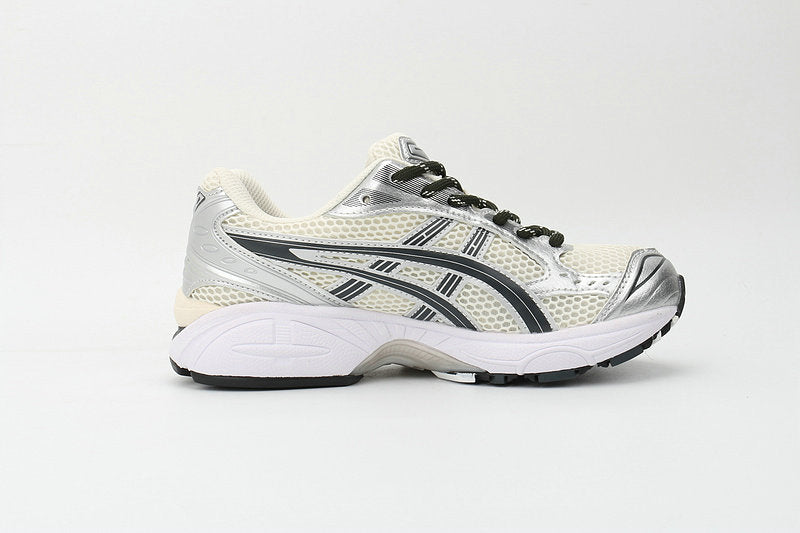 Les baskets Asics offrent une combinaison parfaite de style et de performance. Leur design élégant et leurs technologies de pointe les rendent idéales pour les couleur.