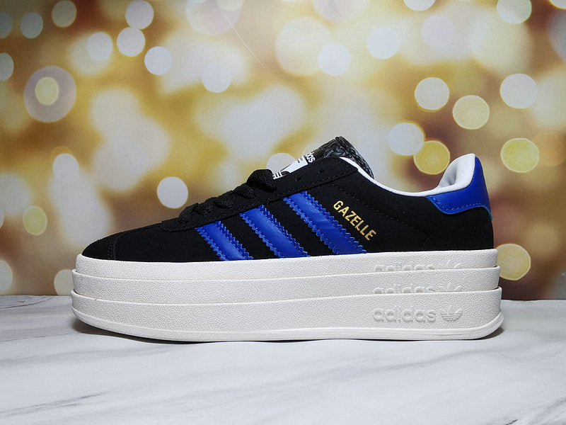 Les baskets Adidas Gazelle Bolt revisitent un classique emblématique avec une touche contemporaine, alliant style rétro et confort moderne.