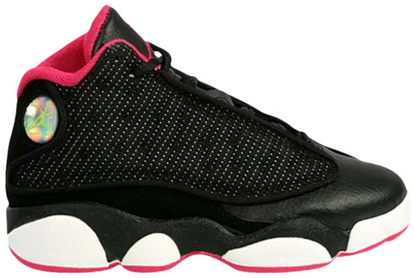 Les  baskets  Air Jordan 13 "Love & Respect" (Black and White) Femme permettent de personnaliser votre style tout en bénéficiant d’un confort supérieur.