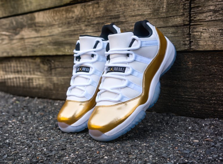 Les Air Jordan 11 Femme permettent de personnaliser votre style tout en bénéficiant d’un confort supérieur.Idéale pour un usage quotidien.