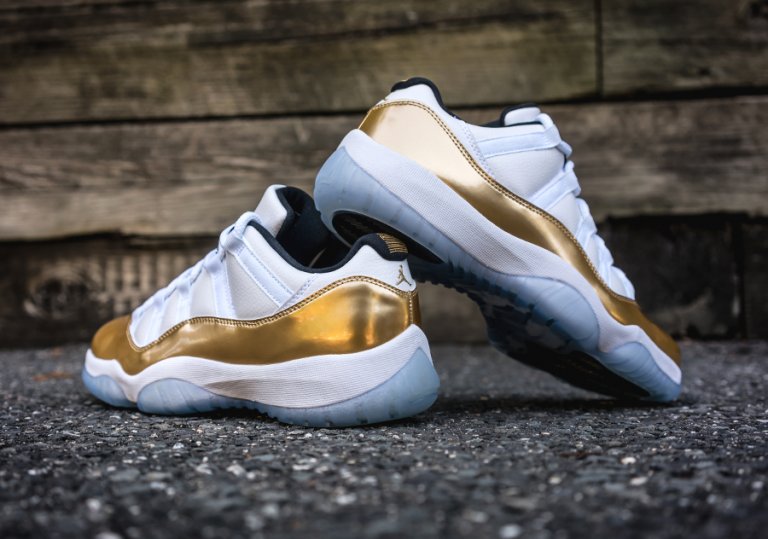 Les Air Jordan 11 Femme permettent de personnaliser votre style tout en bénéficiant d’un confort supérieur.Idéale pour un usage quotidien.