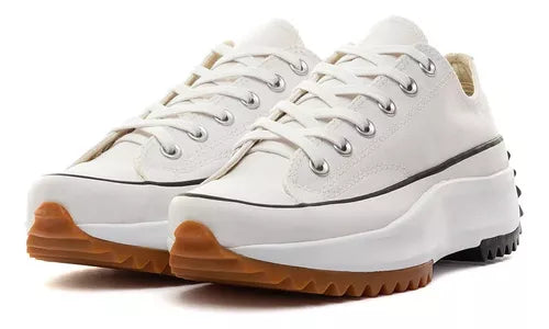 Les baskets Converse Femme se distinguent par leur design iconique et leur esthétique vintage. exceptionnel les couleurs de l'Amérique