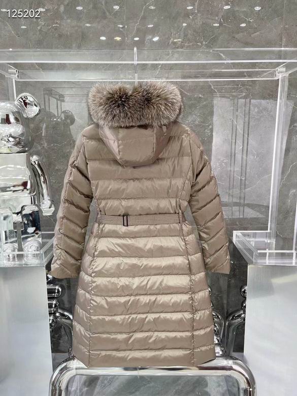 Les doudounes manteau Moncler Femme, ainsi que les Moncler Femme, incarnent un style et un raffinement incomparables.