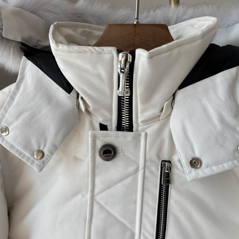 Les doudounes Moose Knuckles allient élégance et performance pour offrir une protection optimale contre le froid. Leur design sophistiqué.pas cher. Le moins cher.