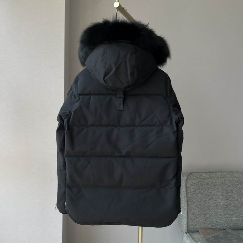 Les doudounes Moose Knuckles allient élégance et performance pour offrir une protection optimale contre le froid. Leur design sophistiqué.pas cher. Le moins cher.