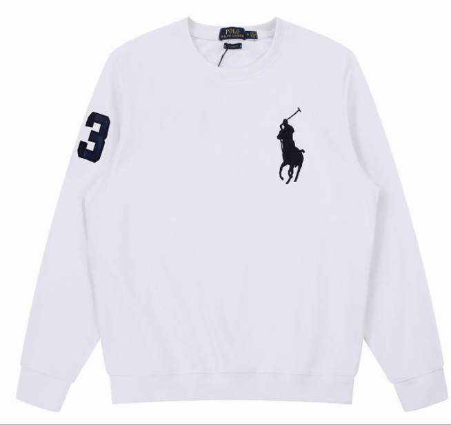Le sweat Ralph Lauren allie performance et style. Son design élégant et sa qualité supérieure le rendent indispensable pour les amateurs de mode. Fabriqué avec des matériaux de qualité, ce sweat offre un confort optimal et un look raffiné.