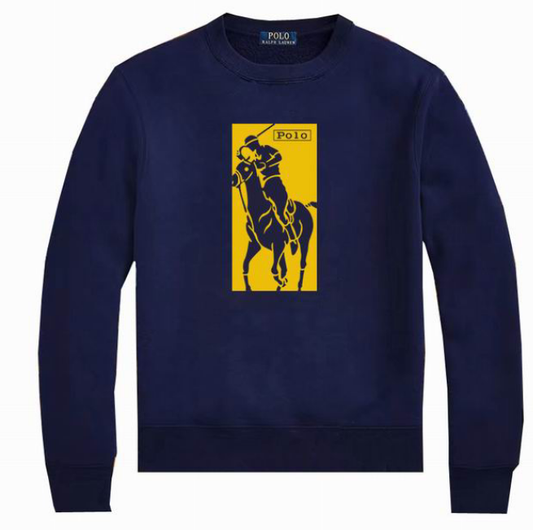 Le sweat Ralph Lauren allie performance et style. Son design élégant et sa qualité supérieure le rendent indispensable pour les amateurs de mode. Fabriqué avec des matériaux de qualité, ce sweat offre un confort optimal et un look raffiné.