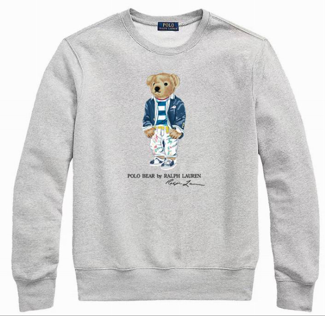 Le sweat Ralph Lauren allie performance et style. Son design élégant et sa qualité supérieure le rendent indispensable pour les amateurs de mode. Fabriqué avec des matériaux de qualité, ce sweat offre un confort optimal et un look raffiné.