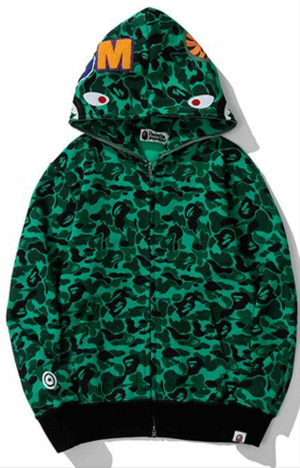 Les sweats Bape Sta pour homme incarnent l’essence du streetwear avec un design audacieux et reconnaissable, propre à la marque A Bathing Ape (Bape).