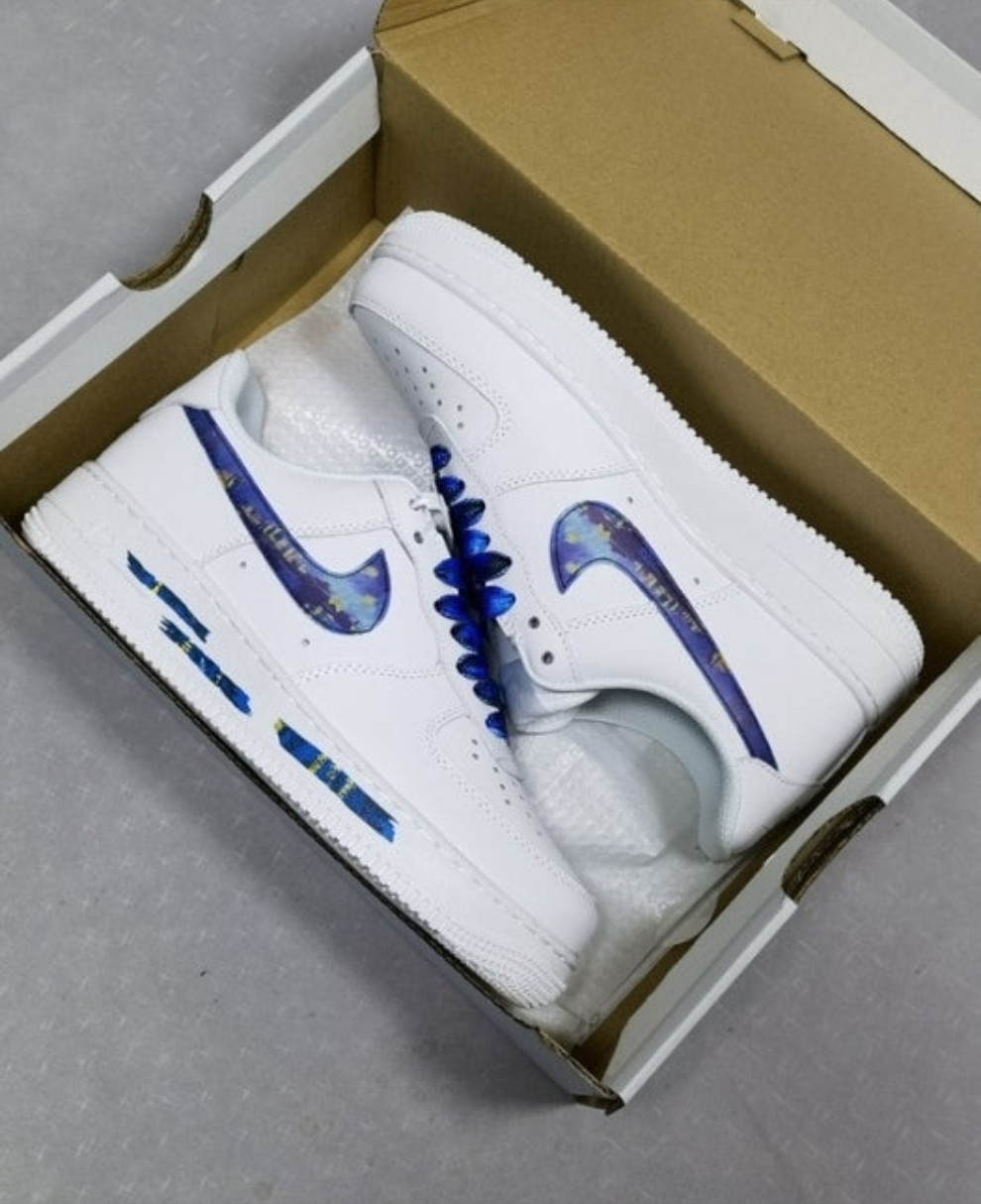 Premièrement : Les baskets Nike Air Force 1 femme sont bien plus qu’une simple paire de baskets – elles incarnent un style légendaire, un confort exceptionnel et une polyvalence inégalée.