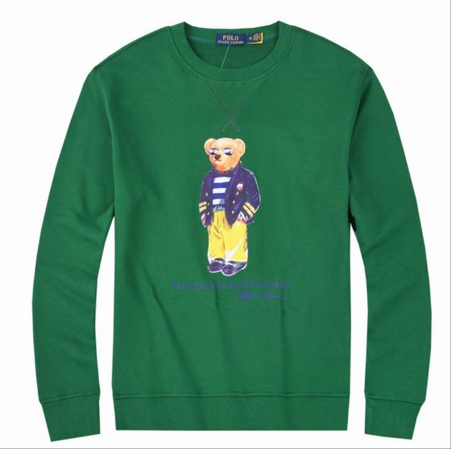 Le sweat Ralph Lauren allie performance et style. Son design élégant et sa qualité supérieure le rendent indispensable pour les amateurs de mode. Fabriqué avec des matériaux de qualité, ce sweat offre un confort optimal et un look raffiné.