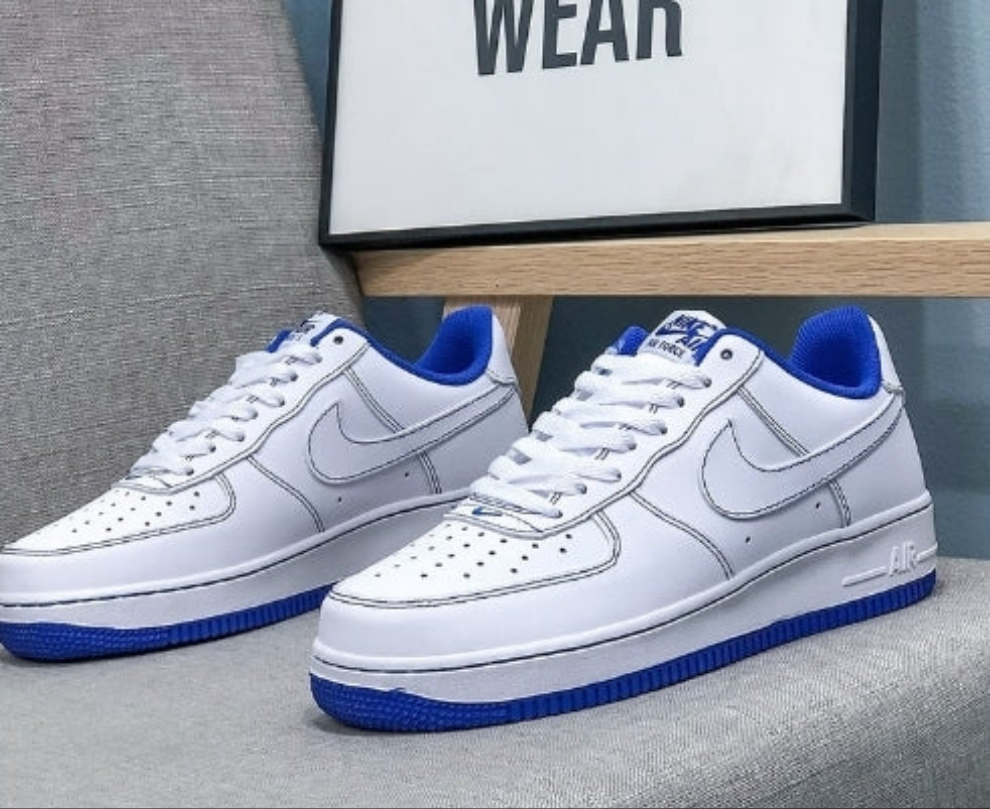 Premièrement : Les baskets Nike Air Force 1 Low femme incarnent l’alliance parfaite entre style intemporel et innovation technique.