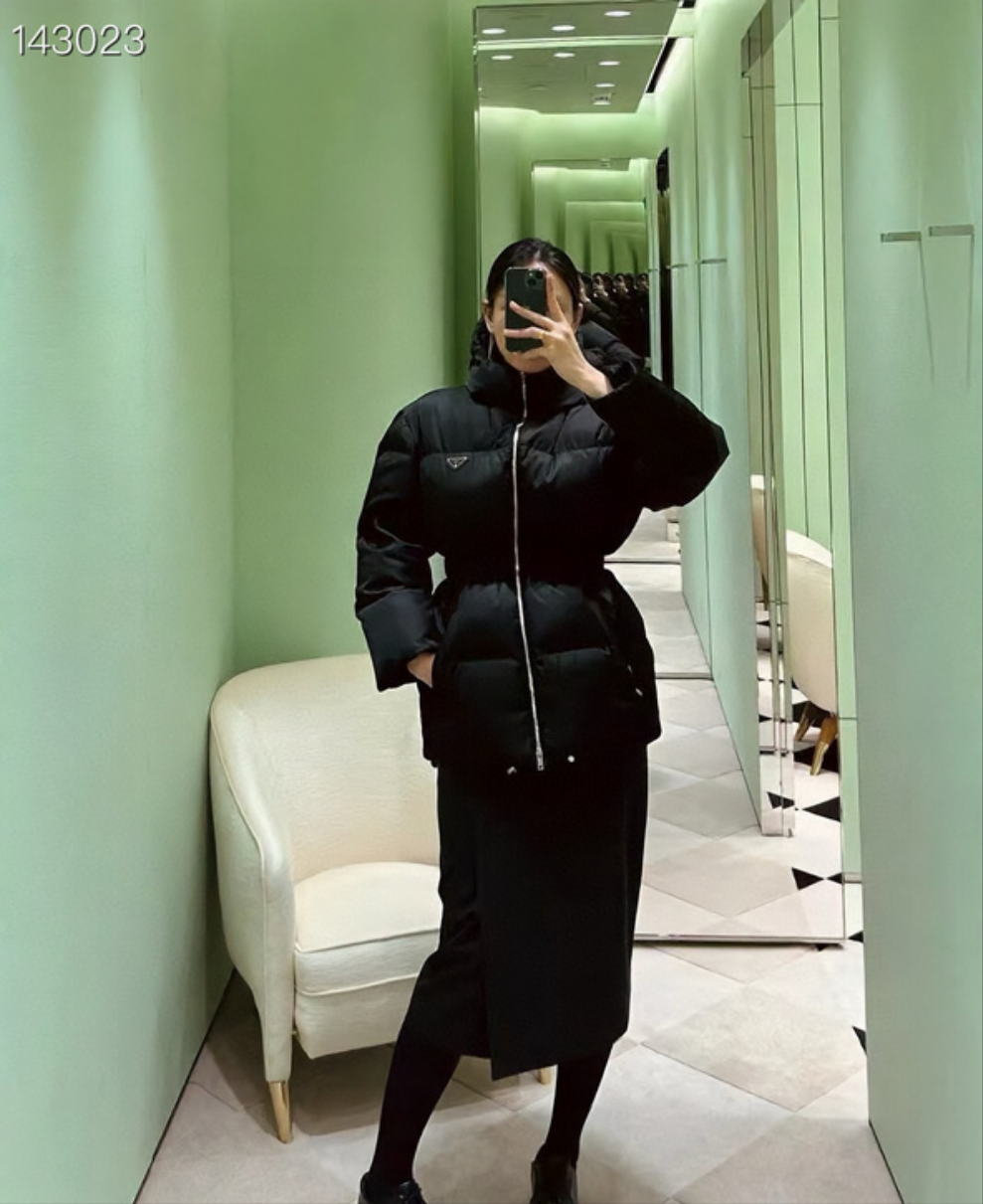 Les doudounes Prada femme offrent une élégance et une performance inégalées.
De plus, au meilleur prix. Le moins cher. YourStyles.fr référence sur la