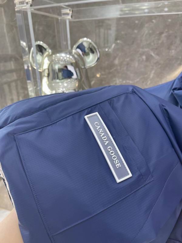 La Doudoune Canada GOOse
Résultat de l'évolution emblématique de la marque Canada G00se, la Doudoune Canada G00se
