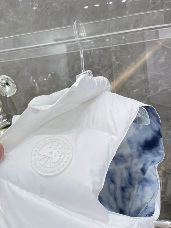 La doudoune Canada Goose Parka Femme
Résultat de l'évolution emblématique de la marque Canada Goose, la doudoune Canada Goose Parka Femme