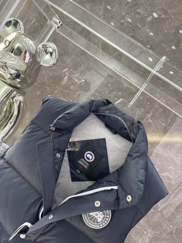 La doudoune Canada Goose Parka Femme
Résultat de l'évolution emblématique de la marque Canada Goose, la doudoune Canada Goose Parka Femme