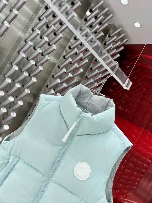 La doudoune Canada Goose Parka Femme
Résultat de l'évolution emblématique de la marque Canada Goose, la doudoune Canada Goose Parka Femme