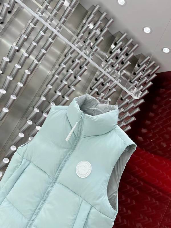 La doudoune Canada Goose Parka Femme
Résultat de l'évolution emblématique de la marque Canada Goose, la doudoune Canada Goose Parka Femme