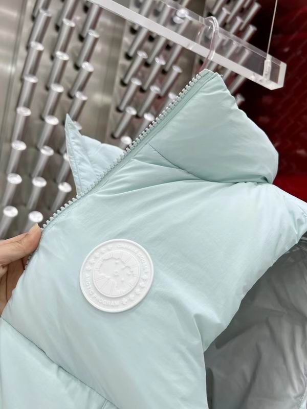 La doudoune Canada Goose Parka Femme
Résultat de l'évolution emblématique de la marque Canada Goose, la doudoune Canada Goose Parka Femme