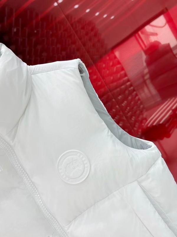 La doudoune Canada Goose Parka Femme
Résultat de l'évolution emblématique de la marque Canada Goose, la doudoune Canada Goose Parka Femme