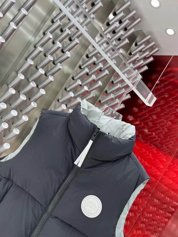 La doudoune Canada Goose Parka Femme
Résultat de l'évolution emblématique de la marque Canada Goose, la doudoune Canada Goose Parka Femme