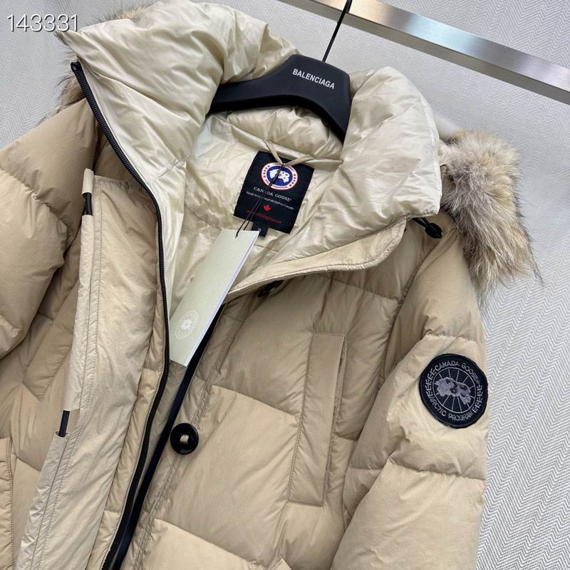 La Doudoune Canada GOOse Femme 
Résultat de l'évolution emblématique de la marque Canada G00se Femme, la Doudoune Canada G00se Femme est un témoignage de l'engagement de Canada G00se à combiner style,
performance et durabilité.