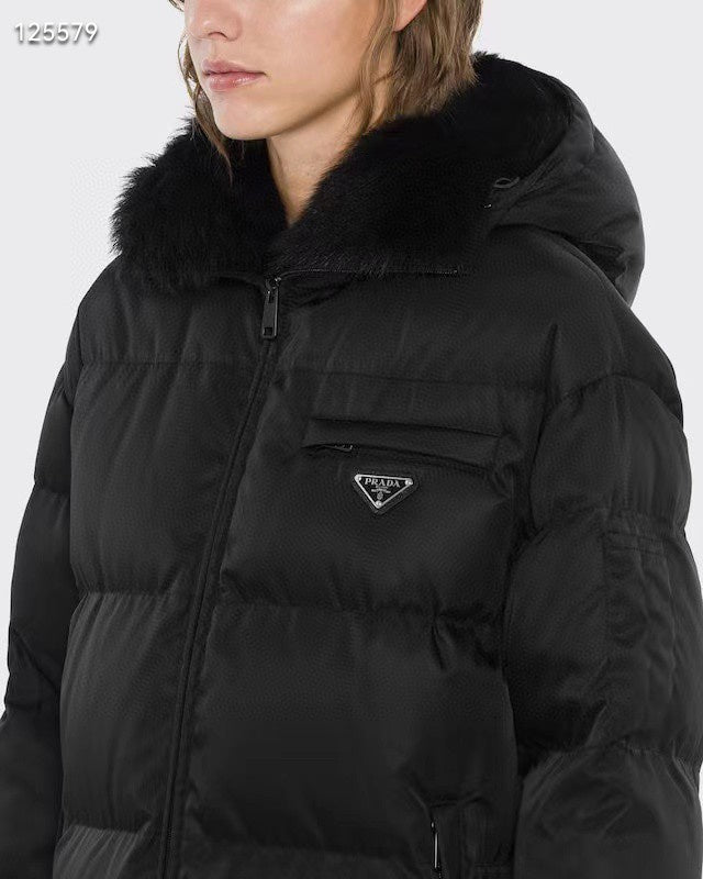 Les doudounes Prada  femme offrent une élégance et une performance inégalées.
De plus, au meilleur prix.  Le moins cher. YourStyles.fr référence sur la