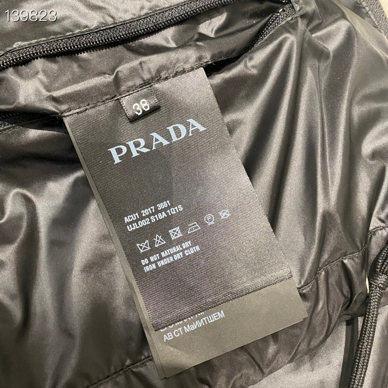 Les doudounes Prada  femme offrent une élégance et une performance inégalées.
De plus, au meilleur prix.  Le moins cher. YourStyles.fr référence sur la