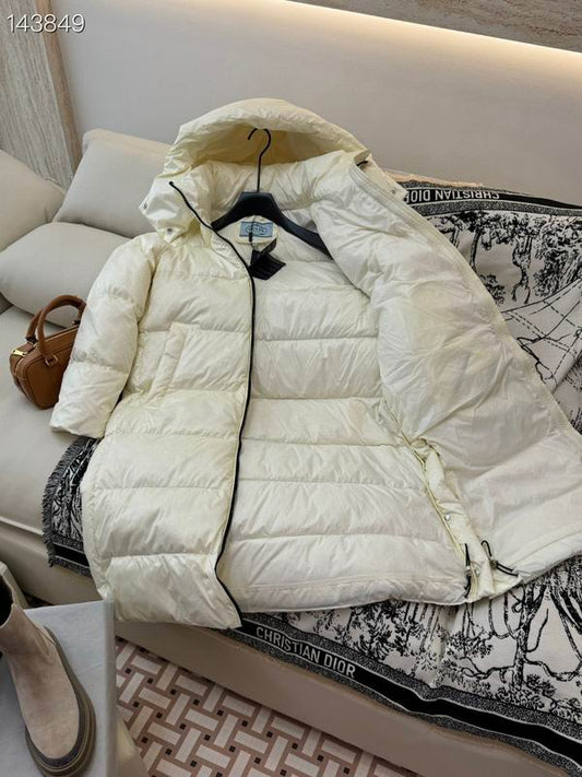 Les doudounes Prada  femme offrent une élégance et une performance inégalées.
De plus, au meilleur prix.  Le moins cher. YourStyles.fr référence sur la