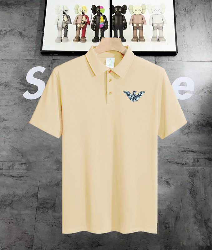 Les polos Armani pour homme reflètent l’élégance raffinée et le savoir-faire emblématique de la maison italienne. Au meilleur prix