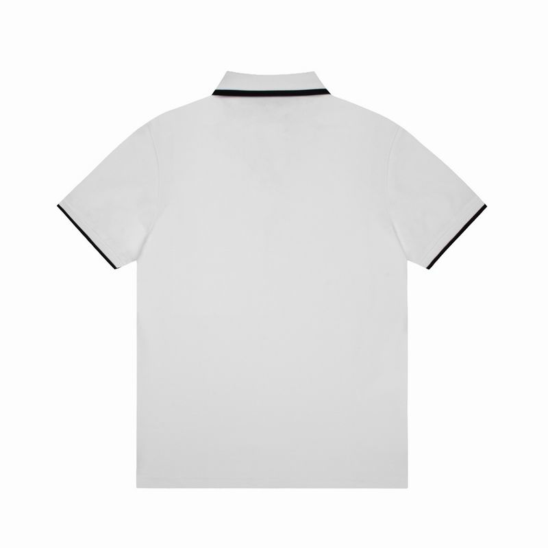 Les polos Hugo Boss pour homme reflètent l’élégance raffinée et le savoir-faire emblématique de la maison italienne. Au meilleur prix