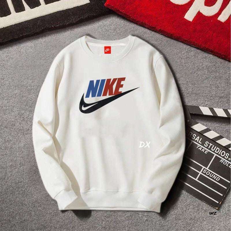 Les sweats Nike allient performance et style. Leur design moderne et leur technologie de pointe les rendent indispensables. Pas cher. Le moins cher.