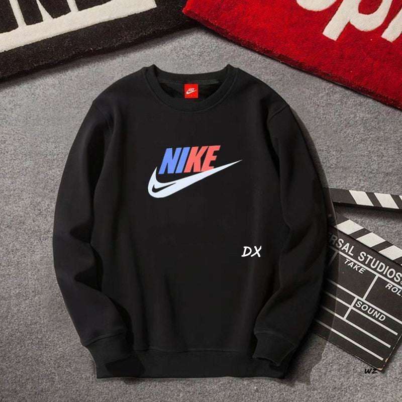 Les sweats Nike allient performance et style. Leur design moderne et leur technologie de pointe les rendent indispensables. Pas cher. Le moins cher.