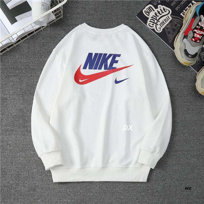 Les sweats Nike allient performance et style. Leur design moderne et leur technologie de pointe les rendent indispensables. Pas cher. Le moins cher.