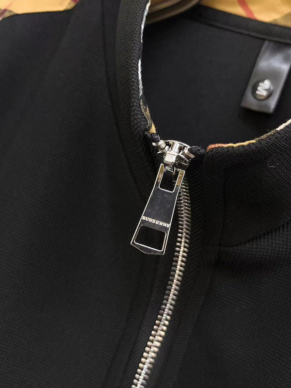 Les ensembles survêtement Burberry combinent performance et style. Leur design sophistiqué. Pas cher.le moins cher.