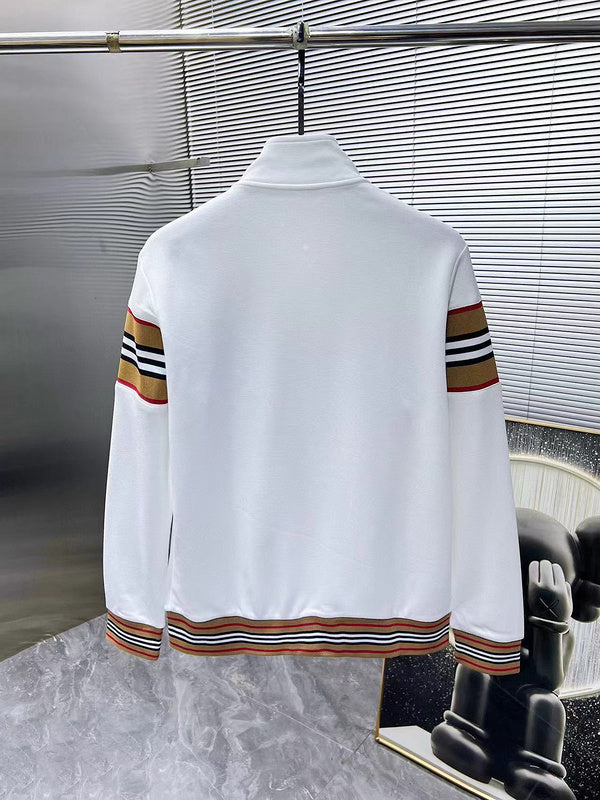 Les ensembles survêtement Burberry combinent performance et style. Leur design sophistiqué. Pas cher.le moins cher.