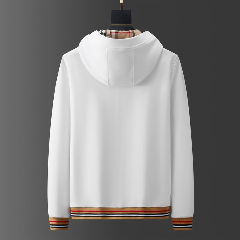 Les ensembles survêtement Burberry combinent performance et style. Leur design sophistiqué. Pas cher.le moins cher.