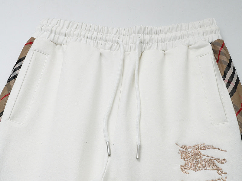 Les ensembles survêtement Burberry combinent performance et style. Leur design sophistiqué. Pas cher.le moins cher.