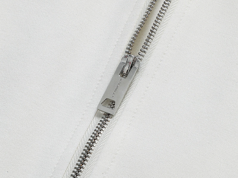 Les ensembles survêtement Burberry combinent performance et style. Leur design sophistiqué. Pas cher.le moins cher.