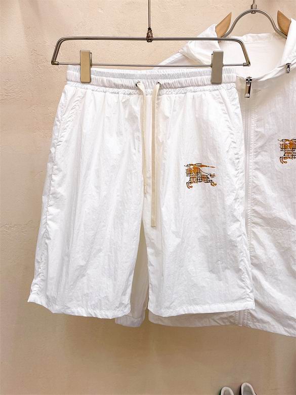 Les ensembles survêtement Burberry combinent performance et style. Leur design sophistiqué. Pas cher.le moins cher.