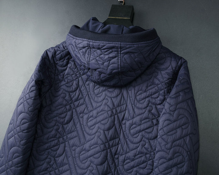 Les ensembles survêtement Burberry combinent performance et style. Leur design sophistiqué. Pas cher.le moins cher.