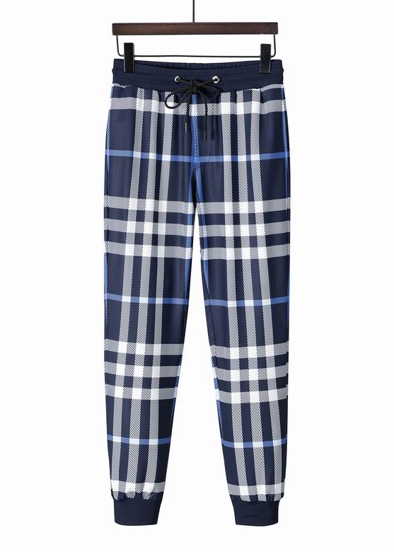 Les ensembles survêtement Burberry combinent performance et style. Leur design sophistiqué. Pas cher.le moins cher.