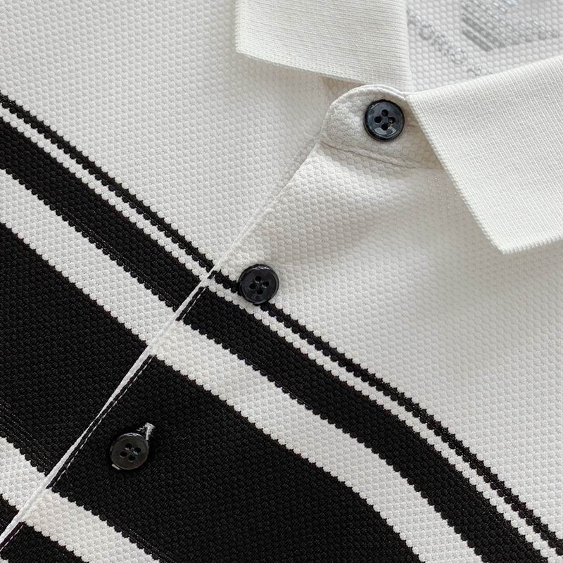 Les polos Armani pour homme reflètent l’élégance raffinée et le savoir-faire emblématique de la maison italienne. Au meilleur prix
