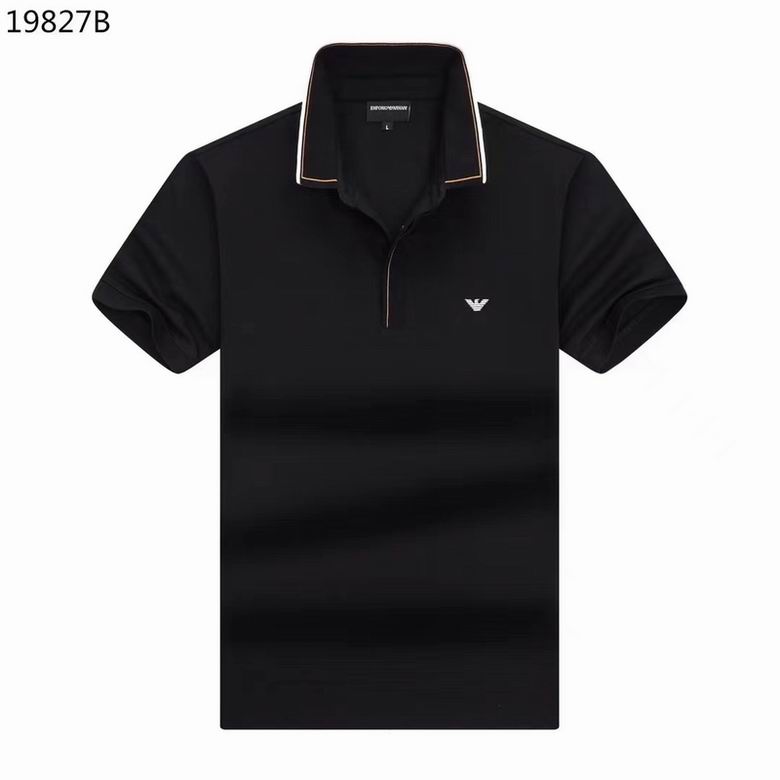 Les polos Armani pour homme reflètent l’élégance raffinée et le savoir-faire emblématique de la maison italienne. Au meilleur prix