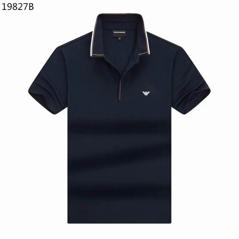 Les polos Armani pour homme reflètent l’élégance raffinée et le savoir-faire emblématique de la maison italienne. Au meilleur prix