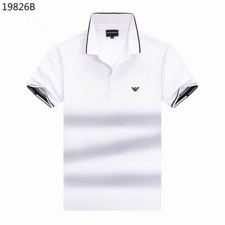 Les polos Armani pour homme reflètent l’élégance raffinée et le savoir-faire emblématique de la maison italienne. Au meilleur prix
