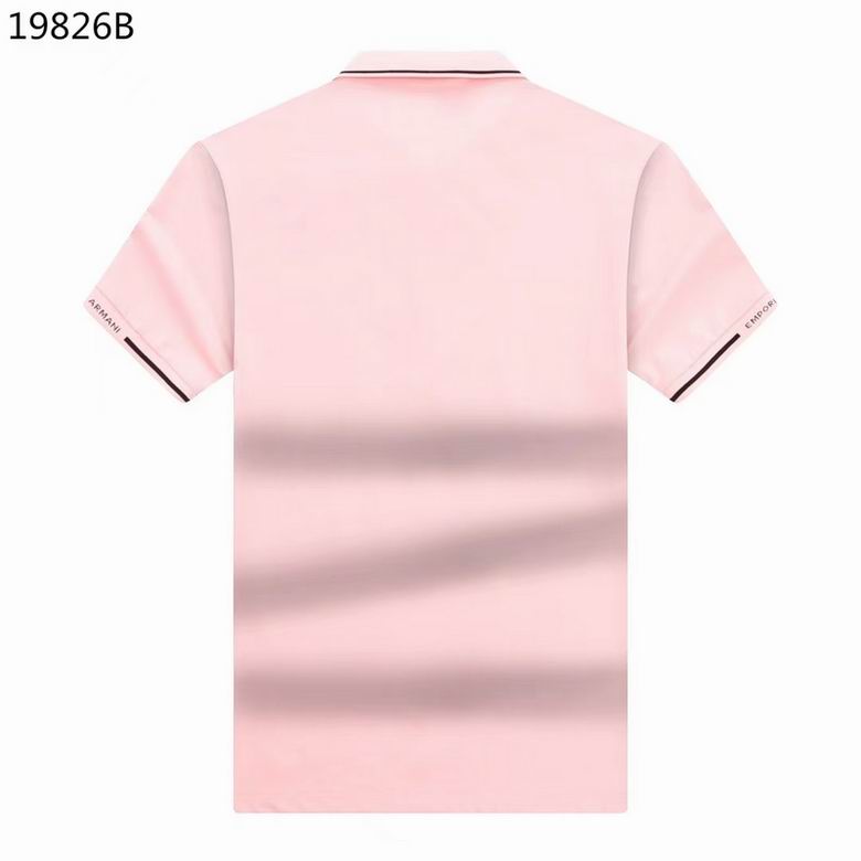 Les polos Armani pour homme reflètent l’élégance raffinée et le savoir-faire emblématique de la maison italienne. Au meilleur prix